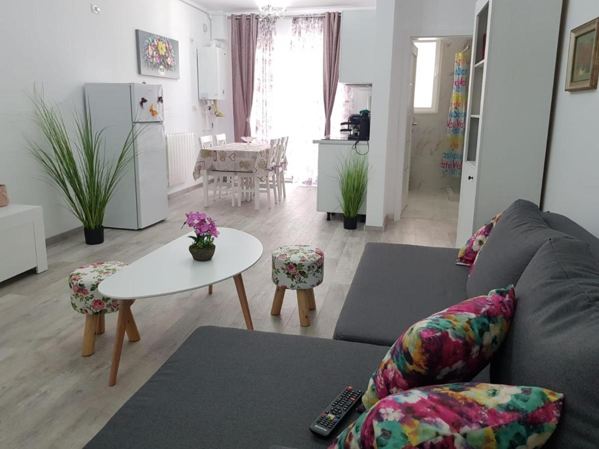 Prime Rose, 2 Camere, Mamaia Nord Năvodari Eksteriør billede